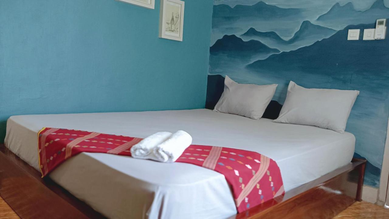 Lontart Guesthouse Nggorang Bagian luar foto